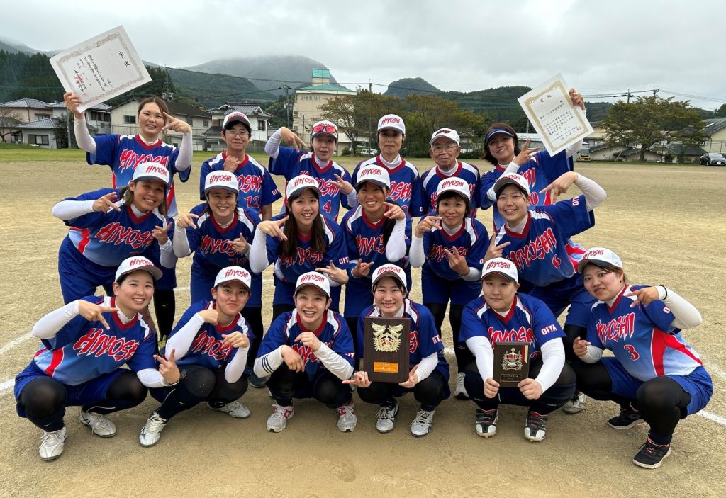 優勝　日吉クラブ 写真